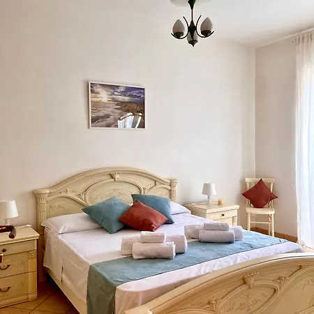 The Bell Tower House Guest house Castrofilippo